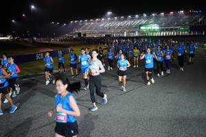 BIB: 37821
                            <button type="button" onclick="openModal(21383148)" class="btn btn-primary btn-sm float-right btn-popup" data-toggle="modal" data-target=".modal-high-quality">
                        <i class="fas fa-shopping-cart"></i> Add to Cart
                    </button>
                                            <button type="button" onclick="isThisMe(21383148, true)" class="btn btn-success btn-sm float-right btn-popup btn-isme hidden" data-toggle="tooltip" data-placement="bottom" title="นี่คือรูปของคุณใช่ไหม คลิกที่นี่เพื่อเอาเข้าอัลบั้ม">
                        <i class="fas fa-plus"></i> Add to album
                    </button>
                    <button type="button" onclick="isThisMe(21383148, false)" class="btn btn-warning btn-sm float-right btn-popup btn-isnotme hidden">
                        <i class="fas fa-ban"></i> Remove from album
                    </button>