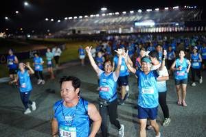 BIB: 11115, 10188
                            <button type="button" onclick="openModal(21271418)" class="btn btn-primary btn-sm float-right btn-popup" data-toggle="modal" data-target=".modal-high-quality">
                        <i class="fas fa-shopping-cart"></i> Add to Cart
                    </button>
                                            <button type="button" onclick="isThisMe(21271418, true)" class="btn btn-success btn-sm float-right btn-popup btn-isme hidden" data-toggle="tooltip" data-placement="bottom" title="นี่คือรูปของคุณใช่ไหม คลิกที่นี่เพื่อเอาเข้าอัลบั้ม">
                        <i class="fas fa-plus"></i> Add to album
                    </button>
                    <button type="button" onclick="isThisMe(21271418, false)" class="btn btn-warning btn-sm float-right btn-popup btn-isnotme hidden">
                        <i class="fas fa-ban"></i> Remove from album
                    </button>