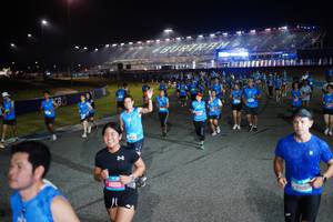 BIB: 14209, 10115
                            <button type="button" onclick="openModal(21379148)" class="btn btn-primary btn-sm float-right btn-popup" data-toggle="modal" data-target=".modal-high-quality">
                        <i class="fas fa-shopping-cart"></i> Add to Cart
                    </button>
                                            <button type="button" onclick="isThisMe(21379148, true)" class="btn btn-success btn-sm float-right btn-popup btn-isme hidden" data-toggle="tooltip" data-placement="bottom" title="นี่คือรูปของคุณใช่ไหม คลิกที่นี่เพื่อเอาเข้าอัลบั้ม">
                        <i class="fas fa-plus"></i> Add to album
                    </button>
                    <button type="button" onclick="isThisMe(21379148, false)" class="btn btn-warning btn-sm float-right btn-popup btn-isnotme hidden">
                        <i class="fas fa-ban"></i> Remove from album
                    </button>