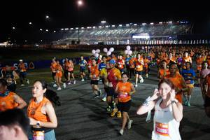 BIB: 5030, 24340, 29699
                            <button type="button" onclick="openModal(21329289)" class="btn btn-primary btn-sm float-right btn-popup" data-toggle="modal" data-target=".modal-high-quality">
                        <i class="fas fa-shopping-cart"></i> Add to Cart
                    </button>
                                            <button type="button" onclick="isThisMe(21329289, true)" class="btn btn-success btn-sm float-right btn-popup btn-isme hidden" data-toggle="tooltip" data-placement="bottom" title="นี่คือรูปของคุณใช่ไหม คลิกที่นี่เพื่อเอาเข้าอัลบั้ม">
                        <i class="fas fa-plus"></i> Add to album
                    </button>
                    <button type="button" onclick="isThisMe(21329289, false)" class="btn btn-warning btn-sm float-right btn-popup btn-isnotme hidden">
                        <i class="fas fa-ban"></i> Remove from album
                    </button>