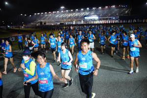 BIB: 87120, 37109
                            <button type="button" onclick="openModal(21261567)" class="btn btn-primary btn-sm float-right btn-popup" data-toggle="modal" data-target=".modal-high-quality">
                        <i class="fas fa-shopping-cart"></i> Add to Cart
                    </button>
                                            <button type="button" onclick="isThisMe(21261567, true)" class="btn btn-success btn-sm float-right btn-popup btn-isme hidden" data-toggle="tooltip" data-placement="bottom" title="นี่คือรูปของคุณใช่ไหม คลิกที่นี่เพื่อเอาเข้าอัลบั้ม">
                        <i class="fas fa-plus"></i> Add to album
                    </button>
                    <button type="button" onclick="isThisMe(21261567, false)" class="btn btn-warning btn-sm float-right btn-popup btn-isnotme hidden">
                        <i class="fas fa-ban"></i> Remove from album
                    </button>