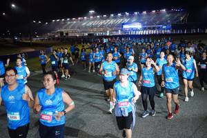 BIB: 11496, 14833, 14843, 200, 0845
                            <button type="button" onclick="openModal(21292381)" class="btn btn-primary btn-sm float-right btn-popup" data-toggle="modal" data-target=".modal-high-quality">
                        <i class="fas fa-shopping-cart"></i> Add to Cart
                    </button>
                                            <button type="button" onclick="isThisMe(21292381, true)" class="btn btn-success btn-sm float-right btn-popup btn-isme hidden" data-toggle="tooltip" data-placement="bottom" title="นี่คือรูปของคุณใช่ไหม คลิกที่นี่เพื่อเอาเข้าอัลบั้ม">
                        <i class="fas fa-plus"></i> Add to album
                    </button>
                    <button type="button" onclick="isThisMe(21292381, false)" class="btn btn-warning btn-sm float-right btn-popup btn-isnotme hidden">
                        <i class="fas fa-ban"></i> Remove from album
                    </button>