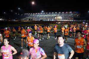 BIB: 24642, 23586, 22124
                            <button type="button" onclick="openModal(21334155)" class="btn btn-primary btn-sm float-right btn-popup" data-toggle="modal" data-target=".modal-high-quality">
                        <i class="fas fa-shopping-cart"></i> Add to Cart
                    </button>
                                            <button type="button" onclick="isThisMe(21334155, true)" class="btn btn-success btn-sm float-right btn-popup btn-isme hidden" data-toggle="tooltip" data-placement="bottom" title="นี่คือรูปของคุณใช่ไหม คลิกที่นี่เพื่อเอาเข้าอัลบั้ม">
                        <i class="fas fa-plus"></i> Add to album
                    </button>
                    <button type="button" onclick="isThisMe(21334155, false)" class="btn btn-warning btn-sm float-right btn-popup btn-isnotme hidden">
                        <i class="fas fa-ban"></i> Remove from album
                    </button>