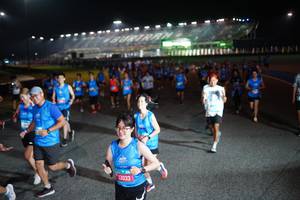 BIB: 13033
                            <button type="button" onclick="openModal(21379502)" class="btn btn-primary btn-sm float-right btn-popup" data-toggle="modal" data-target=".modal-high-quality">
                        <i class="fas fa-shopping-cart"></i> Add to Cart
                    </button>
                                            <button type="button" onclick="isThisMe(21379502, true)" class="btn btn-success btn-sm float-right btn-popup btn-isme hidden" data-toggle="tooltip" data-placement="bottom" title="นี่คือรูปของคุณใช่ไหม คลิกที่นี่เพื่อเอาเข้าอัลบั้ม">
                        <i class="fas fa-plus"></i> Add to album
                    </button>
                    <button type="button" onclick="isThisMe(21379502, false)" class="btn btn-warning btn-sm float-right btn-popup btn-isnotme hidden">
                        <i class="fas fa-ban"></i> Remove from album
                    </button>