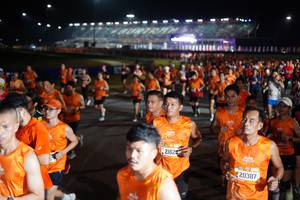 BIB: 21624, 20387, 4661
                            <button type="button" onclick="openModal(21335524)" class="btn btn-primary btn-sm float-right btn-popup" data-toggle="modal" data-target=".modal-high-quality">
                        <i class="fas fa-shopping-cart"></i> Add to Cart
                    </button>
                                            <button type="button" onclick="isThisMe(21335524, true)" class="btn btn-success btn-sm float-right btn-popup btn-isme hidden" data-toggle="tooltip" data-placement="bottom" title="นี่คือรูปของคุณใช่ไหม คลิกที่นี่เพื่อเอาเข้าอัลบั้ม">
                        <i class="fas fa-plus"></i> Add to album
                    </button>
                    <button type="button" onclick="isThisMe(21335524, false)" class="btn btn-warning btn-sm float-right btn-popup btn-isnotme hidden">
                        <i class="fas fa-ban"></i> Remove from album
                    </button>