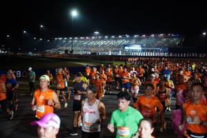 BIB: 34344, 21812, 23487, 27007
                            <button type="button" onclick="openModal(21334912)" class="btn btn-primary btn-sm float-right btn-popup" data-toggle="modal" data-target=".modal-high-quality">
                        <i class="fas fa-shopping-cart"></i> Add to Cart
                    </button>
                                            <button type="button" onclick="isThisMe(21334912, true)" class="btn btn-success btn-sm float-right btn-popup btn-isme hidden" data-toggle="tooltip" data-placement="bottom" title="นี่คือรูปของคุณใช่ไหม คลิกที่นี่เพื่อเอาเข้าอัลบั้ม">
                        <i class="fas fa-plus"></i> Add to album
                    </button>
                    <button type="button" onclick="isThisMe(21334912, false)" class="btn btn-warning btn-sm float-right btn-popup btn-isnotme hidden">
                        <i class="fas fa-ban"></i> Remove from album
                    </button>