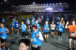 BIB: 0835, 1288, 50601
                            <button type="button" onclick="openModal(21285461)" class="btn btn-primary btn-sm float-right btn-popup" data-toggle="modal" data-target=".modal-high-quality">
                        <i class="fas fa-shopping-cart"></i> Add to Cart
                    </button>
                                            <button type="button" onclick="isThisMe(21285461, true)" class="btn btn-success btn-sm float-right btn-popup btn-isme hidden" data-toggle="tooltip" data-placement="bottom" title="นี่คือรูปของคุณใช่ไหม คลิกที่นี่เพื่อเอาเข้าอัลบั้ม">
                        <i class="fas fa-plus"></i> Add to album
                    </button>
                    <button type="button" onclick="isThisMe(21285461, false)" class="btn btn-warning btn-sm float-right btn-popup btn-isnotme hidden">
                        <i class="fas fa-ban"></i> Remove from album
                    </button>
