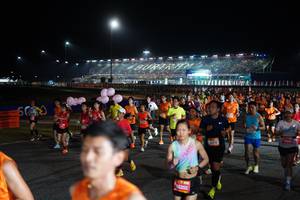 BIB: 62202
                            <button type="button" onclick="openModal(21313626)" class="btn btn-primary btn-sm float-right btn-popup" data-toggle="modal" data-target=".modal-high-quality">
                        <i class="fas fa-shopping-cart"></i> Add to Cart
                    </button>
                                            <button type="button" onclick="isThisMe(21313626, true)" class="btn btn-success btn-sm float-right btn-popup btn-isme hidden" data-toggle="tooltip" data-placement="bottom" title="นี่คือรูปของคุณใช่ไหม คลิกที่นี่เพื่อเอาเข้าอัลบั้ม">
                        <i class="fas fa-plus"></i> Add to album
                    </button>
                    <button type="button" onclick="isThisMe(21313626, false)" class="btn btn-warning btn-sm float-right btn-popup btn-isnotme hidden">
                        <i class="fas fa-ban"></i> Remove from album
                    </button>