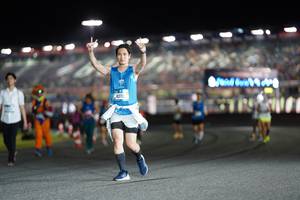 BIB: 4076
                            <button type="button" onclick="openModal(20855141)" class="btn btn-primary btn-sm float-right btn-popup" data-toggle="modal" data-target=".modal-high-quality">
                        <i class="fas fa-shopping-cart"></i> Add to Cart
                    </button>
                                            <button type="button" onclick="isThisMe(20855141, true)" class="btn btn-success btn-sm float-right btn-popup btn-isme hidden" data-toggle="tooltip" data-placement="bottom" title="นี่คือรูปของคุณใช่ไหม คลิกที่นี่เพื่อเอาเข้าอัลบั้ม">
                        <i class="fas fa-plus"></i> Add to album
                    </button>
                    <button type="button" onclick="isThisMe(20855141, false)" class="btn btn-warning btn-sm float-right btn-popup btn-isnotme hidden">
                        <i class="fas fa-ban"></i> Remove from album
                    </button>