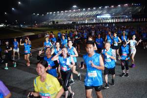 BIB: 11540
                            <button type="button" onclick="openModal(21271904)" class="btn btn-primary btn-sm float-right btn-popup" data-toggle="modal" data-target=".modal-high-quality">
                        <i class="fas fa-shopping-cart"></i> Add to Cart
                    </button>
                                            <button type="button" onclick="isThisMe(21271904, true)" class="btn btn-success btn-sm float-right btn-popup btn-isme hidden" data-toggle="tooltip" data-placement="bottom" title="นี่คือรูปของคุณใช่ไหม คลิกที่นี่เพื่อเอาเข้าอัลบั้ม">
                        <i class="fas fa-plus"></i> Add to album
                    </button>
                    <button type="button" onclick="isThisMe(21271904, false)" class="btn btn-warning btn-sm float-right btn-popup btn-isnotme hidden">
                        <i class="fas fa-ban"></i> Remove from album
                    </button>