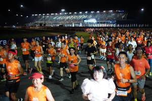 BIB: 31208, 20495, 2708
                            <button type="button" onclick="openModal(21340361)" class="btn btn-primary btn-sm float-right btn-popup" data-toggle="modal" data-target=".modal-high-quality">
                        <i class="fas fa-shopping-cart"></i> Add to Cart
                    </button>
                                            <button type="button" onclick="isThisMe(21340361, true)" class="btn btn-success btn-sm float-right btn-popup btn-isme hidden" data-toggle="tooltip" data-placement="bottom" title="นี่คือรูปของคุณใช่ไหม คลิกที่นี่เพื่อเอาเข้าอัลบั้ม">
                        <i class="fas fa-plus"></i> Add to album
                    </button>
                    <button type="button" onclick="isThisMe(21340361, false)" class="btn btn-warning btn-sm float-right btn-popup btn-isnotme hidden">
                        <i class="fas fa-ban"></i> Remove from album
                    </button>