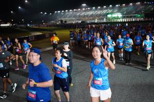 BIB: 15306, 7795, 13516
                            <button type="button" onclick="openModal(21269264)" class="btn btn-primary btn-sm float-right btn-popup" data-toggle="modal" data-target=".modal-high-quality">
                        <i class="fas fa-shopping-cart"></i> Add to Cart
                    </button>
                                            <button type="button" onclick="isThisMe(21269264, true)" class="btn btn-success btn-sm float-right btn-popup btn-isme hidden" data-toggle="tooltip" data-placement="bottom" title="นี่คือรูปของคุณใช่ไหม คลิกที่นี่เพื่อเอาเข้าอัลบั้ม">
                        <i class="fas fa-plus"></i> Add to album
                    </button>
                    <button type="button" onclick="isThisMe(21269264, false)" class="btn btn-warning btn-sm float-right btn-popup btn-isnotme hidden">
                        <i class="fas fa-ban"></i> Remove from album
                    </button>