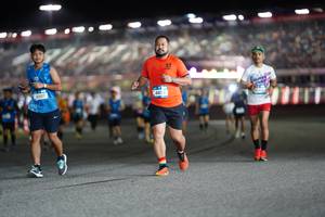 BIB: 4897
                            <button type="button" onclick="openModal(20851191)" class="btn btn-primary btn-sm float-right btn-popup" data-toggle="modal" data-target=".modal-high-quality">
                        <i class="fas fa-shopping-cart"></i> Add to Cart
                    </button>
                                            <button type="button" onclick="isThisMe(20851191, true)" class="btn btn-success btn-sm float-right btn-popup btn-isme hidden" data-toggle="tooltip" data-placement="bottom" title="นี่คือรูปของคุณใช่ไหม คลิกที่นี่เพื่อเอาเข้าอัลบั้ม">
                        <i class="fas fa-plus"></i> Add to album
                    </button>
                    <button type="button" onclick="isThisMe(20851191, false)" class="btn btn-warning btn-sm float-right btn-popup btn-isnotme hidden">
                        <i class="fas fa-ban"></i> Remove from album
                    </button>