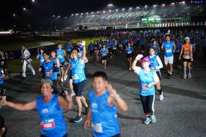 BIB: 130, 14081
                            <button type="button" onclick="openModal(21269880)" class="btn btn-primary btn-sm float-right btn-popup" data-toggle="modal" data-target=".modal-high-quality">
                        <i class="fas fa-shopping-cart"></i> Add to Cart
                    </button>
                                            <button type="button" onclick="isThisMe(21269880, true)" class="btn btn-success btn-sm float-right btn-popup btn-isme hidden" data-toggle="tooltip" data-placement="bottom" title="นี่คือรูปของคุณใช่ไหม คลิกที่นี่เพื่อเอาเข้าอัลบั้ม">
                        <i class="fas fa-plus"></i> Add to album
                    </button>
                    <button type="button" onclick="isThisMe(21269880, false)" class="btn btn-warning btn-sm float-right btn-popup btn-isnotme hidden">
                        <i class="fas fa-ban"></i> Remove from album
                    </button>