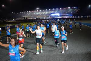 BIB: 14154, 00937, 13722
                            <button type="button" onclick="openModal(21257133)" class="btn btn-primary btn-sm float-right btn-popup" data-toggle="modal" data-target=".modal-high-quality">
                        <i class="fas fa-shopping-cart"></i> Add to Cart
                    </button>
                                            <button type="button" onclick="isThisMe(21257133, true)" class="btn btn-success btn-sm float-right btn-popup btn-isme hidden" data-toggle="tooltip" data-placement="bottom" title="นี่คือรูปของคุณใช่ไหม คลิกที่นี่เพื่อเอาเข้าอัลบั้ม">
                        <i class="fas fa-plus"></i> Add to album
                    </button>
                    <button type="button" onclick="isThisMe(21257133, false)" class="btn btn-warning btn-sm float-right btn-popup btn-isnotme hidden">
                        <i class="fas fa-ban"></i> Remove from album
                    </button>