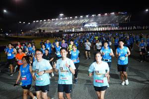 BIB: 10586, 13466, 1272
                            <button type="button" onclick="openModal(21265601)" class="btn btn-primary btn-sm float-right btn-popup" data-toggle="modal" data-target=".modal-high-quality">
                        <i class="fas fa-shopping-cart"></i> Add to Cart
                    </button>
                                            <button type="button" onclick="isThisMe(21265601, true)" class="btn btn-success btn-sm float-right btn-popup btn-isme hidden" data-toggle="tooltip" data-placement="bottom" title="นี่คือรูปของคุณใช่ไหม คลิกที่นี่เพื่อเอาเข้าอัลบั้ม">
                        <i class="fas fa-plus"></i> Add to album
                    </button>
                    <button type="button" onclick="isThisMe(21265601, false)" class="btn btn-warning btn-sm float-right btn-popup btn-isnotme hidden">
                        <i class="fas fa-ban"></i> Remove from album
                    </button>