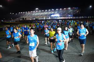 BIB: 11571, 4885, 3834
                            <button type="button" onclick="openModal(21264035)" class="btn btn-primary btn-sm float-right btn-popup" data-toggle="modal" data-target=".modal-high-quality">
                        <i class="fas fa-shopping-cart"></i> Add to Cart
                    </button>
                                            <button type="button" onclick="isThisMe(21264035, true)" class="btn btn-success btn-sm float-right btn-popup btn-isme hidden" data-toggle="tooltip" data-placement="bottom" title="นี่คือรูปของคุณใช่ไหม คลิกที่นี่เพื่อเอาเข้าอัลบั้ม">
                        <i class="fas fa-plus"></i> Add to album
                    </button>
                    <button type="button" onclick="isThisMe(21264035, false)" class="btn btn-warning btn-sm float-right btn-popup btn-isnotme hidden">
                        <i class="fas fa-ban"></i> Remove from album
                    </button>