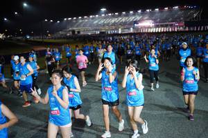 BIB: 4853, 14946, 140774
                            <button type="button" onclick="openModal(21273349)" class="btn btn-primary btn-sm float-right btn-popup" data-toggle="modal" data-target=".modal-high-quality">
                        <i class="fas fa-shopping-cart"></i> Add to Cart
                    </button>
                                            <button type="button" onclick="isThisMe(21273349, true)" class="btn btn-success btn-sm float-right btn-popup btn-isme hidden" data-toggle="tooltip" data-placement="bottom" title="นี่คือรูปของคุณใช่ไหม คลิกที่นี่เพื่อเอาเข้าอัลบั้ม">
                        <i class="fas fa-plus"></i> Add to album
                    </button>
                    <button type="button" onclick="isThisMe(21273349, false)" class="btn btn-warning btn-sm float-right btn-popup btn-isnotme hidden">
                        <i class="fas fa-ban"></i> Remove from album
                    </button>