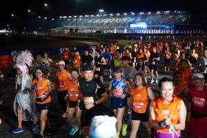 BIB: 20242, 24817
                            <button type="button" onclick="openModal(21349569)" class="btn btn-primary btn-sm float-right btn-popup" data-toggle="modal" data-target=".modal-high-quality">
                        <i class="fas fa-shopping-cart"></i> Add to Cart
                    </button>
                                            <button type="button" onclick="isThisMe(21349569, true)" class="btn btn-success btn-sm float-right btn-popup btn-isme hidden" data-toggle="tooltip" data-placement="bottom" title="นี่คือรูปของคุณใช่ไหม คลิกที่นี่เพื่อเอาเข้าอัลบั้ม">
                        <i class="fas fa-plus"></i> Add to album
                    </button>
                    <button type="button" onclick="isThisMe(21349569, false)" class="btn btn-warning btn-sm float-right btn-popup btn-isnotme hidden">
                        <i class="fas fa-ban"></i> Remove from album
                    </button>