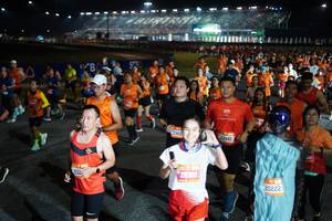 BIB: 832, 2393, 25305, 23345, 20222
                            <button type="button" onclick="openModal(21346812)" class="btn btn-primary btn-sm float-right btn-popup" data-toggle="modal" data-target=".modal-high-quality">
                        <i class="fas fa-shopping-cart"></i> Add to Cart
                    </button>
                                            <button type="button" onclick="isThisMe(21346812, true)" class="btn btn-success btn-sm float-right btn-popup btn-isme hidden" data-toggle="tooltip" data-placement="bottom" title="นี่คือรูปของคุณใช่ไหม คลิกที่นี่เพื่อเอาเข้าอัลบั้ม">
                        <i class="fas fa-plus"></i> Add to album
                    </button>
                    <button type="button" onclick="isThisMe(21346812, false)" class="btn btn-warning btn-sm float-right btn-popup btn-isnotme hidden">
                        <i class="fas fa-ban"></i> Remove from album
                    </button>