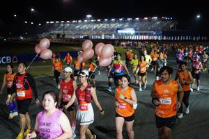 BIB: 25488, 23384
                            <button type="button" onclick="openModal(21351010)" class="btn btn-primary btn-sm float-right btn-popup" data-toggle="modal" data-target=".modal-high-quality">
                        <i class="fas fa-shopping-cart"></i> Add to Cart
                    </button>
                                            <button type="button" onclick="isThisMe(21351010, true)" class="btn btn-success btn-sm float-right btn-popup btn-isme hidden" data-toggle="tooltip" data-placement="bottom" title="นี่คือรูปของคุณใช่ไหม คลิกที่นี่เพื่อเอาเข้าอัลบั้ม">
                        <i class="fas fa-plus"></i> Add to album
                    </button>
                    <button type="button" onclick="isThisMe(21351010, false)" class="btn btn-warning btn-sm float-right btn-popup btn-isnotme hidden">
                        <i class="fas fa-ban"></i> Remove from album
                    </button>