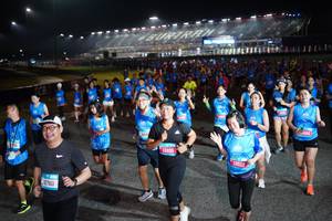 BIB: 10760, 055, 13596, 13922, 3444
                            <button type="button" onclick="openModal(21281531)" class="btn btn-primary btn-sm float-right btn-popup" data-toggle="modal" data-target=".modal-high-quality">
                        <i class="fas fa-shopping-cart"></i> Add to Cart
                    </button>
                                            <button type="button" onclick="isThisMe(21281531, true)" class="btn btn-success btn-sm float-right btn-popup btn-isme hidden" data-toggle="tooltip" data-placement="bottom" title="นี่คือรูปของคุณใช่ไหม คลิกที่นี่เพื่อเอาเข้าอัลบั้ม">
                        <i class="fas fa-plus"></i> Add to album
                    </button>
                    <button type="button" onclick="isThisMe(21281531, false)" class="btn btn-warning btn-sm float-right btn-popup btn-isnotme hidden">
                        <i class="fas fa-ban"></i> Remove from album
                    </button>