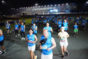 BIB: 464, 66154, 13041
                            <button type="button" onclick="openModal(21291651)" class="btn btn-primary btn-sm float-right btn-popup" data-toggle="modal" data-target=".modal-high-quality">
                        <i class="fas fa-shopping-cart"></i> Add to Cart
                    </button>
                                            <button type="button" onclick="isThisMe(21291651, true)" class="btn btn-success btn-sm float-right btn-popup btn-isme hidden" data-toggle="tooltip" data-placement="bottom" title="นี่คือรูปของคุณใช่ไหม คลิกที่นี่เพื่อเอาเข้าอัลบั้ม">
                        <i class="fas fa-plus"></i> Add to album
                    </button>
                    <button type="button" onclick="isThisMe(21291651, false)" class="btn btn-warning btn-sm float-right btn-popup btn-isnotme hidden">
                        <i class="fas fa-ban"></i> Remove from album
                    </button>