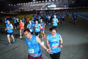 BIB: 11649, 15141
                            <button type="button" onclick="openModal(21297107)" class="btn btn-primary btn-sm float-right btn-popup" data-toggle="modal" data-target=".modal-high-quality">
                        <i class="fas fa-shopping-cart"></i> Add to Cart
                    </button>
                                            <button type="button" onclick="isThisMe(21297107, true)" class="btn btn-success btn-sm float-right btn-popup btn-isme hidden" data-toggle="tooltip" data-placement="bottom" title="นี่คือรูปของคุณใช่ไหม คลิกที่นี่เพื่อเอาเข้าอัลบั้ม">
                        <i class="fas fa-plus"></i> Add to album
                    </button>
                    <button type="button" onclick="isThisMe(21297107, false)" class="btn btn-warning btn-sm float-right btn-popup btn-isnotme hidden">
                        <i class="fas fa-ban"></i> Remove from album
                    </button>
