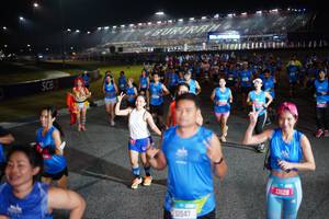 BIB: 201, 11547, 13129
                            <button type="button" onclick="openModal(21282815)" class="btn btn-primary btn-sm float-right btn-popup" data-toggle="modal" data-target=".modal-high-quality">
                        <i class="fas fa-shopping-cart"></i> Add to Cart
                    </button>
                                            <button type="button" onclick="isThisMe(21282815, true)" class="btn btn-success btn-sm float-right btn-popup btn-isme hidden" data-toggle="tooltip" data-placement="bottom" title="นี่คือรูปของคุณใช่ไหม คลิกที่นี่เพื่อเอาเข้าอัลบั้ม">
                        <i class="fas fa-plus"></i> Add to album
                    </button>
                    <button type="button" onclick="isThisMe(21282815, false)" class="btn btn-warning btn-sm float-right btn-popup btn-isnotme hidden">
                        <i class="fas fa-ban"></i> Remove from album
                    </button>