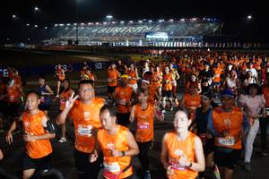 BIB: 2425, 348, 26774, 21779
                            <button type="button" onclick="openModal(21340352)" class="btn btn-primary btn-sm float-right btn-popup" data-toggle="modal" data-target=".modal-high-quality">
                        <i class="fas fa-shopping-cart"></i> Add to Cart
                    </button>
                                            <button type="button" onclick="isThisMe(21340352, true)" class="btn btn-success btn-sm float-right btn-popup btn-isme hidden" data-toggle="tooltip" data-placement="bottom" title="นี่คือรูปของคุณใช่ไหม คลิกที่นี่เพื่อเอาเข้าอัลบั้ม">
                        <i class="fas fa-plus"></i> Add to album
                    </button>
                    <button type="button" onclick="isThisMe(21340352, false)" class="btn btn-warning btn-sm float-right btn-popup btn-isnotme hidden">
                        <i class="fas fa-ban"></i> Remove from album
                    </button>