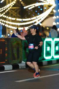 BIB: 0000000, 5851
                            <button type="button" onclick="openModal(21527648)" class="btn btn-primary btn-sm float-right btn-popup" data-toggle="modal" data-target=".modal-high-quality">
                        <i class="fas fa-shopping-cart"></i> Add to Cart
                    </button>
                                            <button type="button" onclick="isThisMe(21527648, true)" class="btn btn-success btn-sm float-right btn-popup btn-isme hidden" data-toggle="tooltip" data-placement="bottom" title="นี่คือรูปของคุณใช่ไหม คลิกที่นี่เพื่อเอาเข้าอัลบั้ม">
                        <i class="fas fa-plus"></i> Add to album
                    </button>
                    <button type="button" onclick="isThisMe(21527648, false)" class="btn btn-warning btn-sm float-right btn-popup btn-isnotme hidden">
                        <i class="fas fa-ban"></i> Remove from album
                    </button>