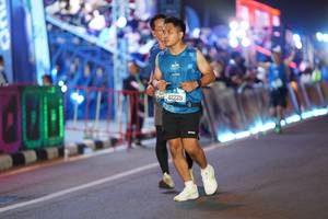BIB: 42229
                            <button type="button" onclick="openModal(21466750)" class="btn btn-primary btn-sm float-right btn-popup" data-toggle="modal" data-target=".modal-high-quality">
                        <i class="fas fa-shopping-cart"></i> Add to Cart
                    </button>
                                            <button type="button" onclick="isThisMe(21466750, true)" class="btn btn-success btn-sm float-right btn-popup btn-isme hidden" data-toggle="tooltip" data-placement="bottom" title="นี่คือรูปของคุณใช่ไหม คลิกที่นี่เพื่อเอาเข้าอัลบั้ม">
                        <i class="fas fa-plus"></i> Add to album
                    </button>
                    <button type="button" onclick="isThisMe(21466750, false)" class="btn btn-warning btn-sm float-right btn-popup btn-isnotme hidden">
                        <i class="fas fa-ban"></i> Remove from album
                    </button>
