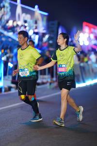 BIB: 42133, 45610
                            <button type="button" onclick="openModal(21436075)" class="btn btn-primary btn-sm float-right btn-popup" data-toggle="modal" data-target=".modal-high-quality">
                        <i class="fas fa-shopping-cart"></i> Add to Cart
                    </button>
                                            <button type="button" onclick="isThisMe(21436075, true)" class="btn btn-success btn-sm float-right btn-popup btn-isme hidden" data-toggle="tooltip" data-placement="bottom" title="นี่คือรูปของคุณใช่ไหม คลิกที่นี่เพื่อเอาเข้าอัลบั้ม">
                        <i class="fas fa-plus"></i> Add to album
                    </button>
                    <button type="button" onclick="isThisMe(21436075, false)" class="btn btn-warning btn-sm float-right btn-popup btn-isnotme hidden">
                        <i class="fas fa-ban"></i> Remove from album
                    </button>