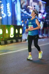 BIB: 400
                            <button type="button" onclick="openModal(21523934)" class="btn btn-primary btn-sm float-right btn-popup" data-toggle="modal" data-target=".modal-high-quality">
                        <i class="fas fa-shopping-cart"></i> Add to Cart
                    </button>
                                            <button type="button" onclick="isThisMe(21523934, true)" class="btn btn-success btn-sm float-right btn-popup btn-isme hidden" data-toggle="tooltip" data-placement="bottom" title="นี่คือรูปของคุณใช่ไหม คลิกที่นี่เพื่อเอาเข้าอัลบั้ม">
                        <i class="fas fa-plus"></i> Add to album
                    </button>
                    <button type="button" onclick="isThisMe(21523934, false)" class="btn btn-warning btn-sm float-right btn-popup btn-isnotme hidden">
                        <i class="fas fa-ban"></i> Remove from album
                    </button>