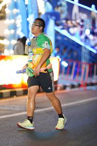 BIB: 
                            <button type="button" onclick="openModal(21535315)" class="btn btn-primary btn-sm float-right btn-popup" data-toggle="modal" data-target=".modal-high-quality">
                        <i class="fas fa-shopping-cart"></i> Add to Cart
                    </button>
                                            <button type="button" onclick="isThisMe(21535315, true)" class="btn btn-success btn-sm float-right btn-popup btn-isme hidden" data-toggle="tooltip" data-placement="bottom" title="นี่คือรูปของคุณใช่ไหม คลิกที่นี่เพื่อเอาเข้าอัลบั้ม">
                        <i class="fas fa-plus"></i> Add to album
                    </button>
                    <button type="button" onclick="isThisMe(21535315, false)" class="btn btn-warning btn-sm float-right btn-popup btn-isnotme hidden">
                        <i class="fas fa-ban"></i> Remove from album
                    </button>