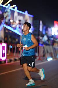 BIB: 1811, 490
                            <button type="button" onclick="openModal(21504924)" class="btn btn-primary btn-sm float-right btn-popup" data-toggle="modal" data-target=".modal-high-quality">
                        <i class="fas fa-shopping-cart"></i> Add to Cart
                    </button>
                                            <button type="button" onclick="isThisMe(21504924, true)" class="btn btn-success btn-sm float-right btn-popup btn-isme hidden" data-toggle="tooltip" data-placement="bottom" title="นี่คือรูปของคุณใช่ไหม คลิกที่นี่เพื่อเอาเข้าอัลบั้ม">
                        <i class="fas fa-plus"></i> Add to album
                    </button>
                    <button type="button" onclick="isThisMe(21504924, false)" class="btn btn-warning btn-sm float-right btn-popup btn-isnotme hidden">
                        <i class="fas fa-ban"></i> Remove from album
                    </button>