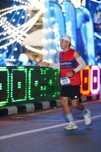 BIB: 100, 42371
                            <button type="button" onclick="openModal(21488027)" class="btn btn-primary btn-sm float-right btn-popup" data-toggle="modal" data-target=".modal-high-quality">
                        <i class="fas fa-shopping-cart"></i> Add to Cart
                    </button>
                                            <button type="button" onclick="isThisMe(21488027, true)" class="btn btn-success btn-sm float-right btn-popup btn-isme hidden" data-toggle="tooltip" data-placement="bottom" title="นี่คือรูปของคุณใช่ไหม คลิกที่นี่เพื่อเอาเข้าอัลบั้ม">
                        <i class="fas fa-plus"></i> Add to album
                    </button>
                    <button type="button" onclick="isThisMe(21488027, false)" class="btn btn-warning btn-sm float-right btn-popup btn-isnotme hidden">
                        <i class="fas fa-ban"></i> Remove from album
                    </button>