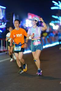 BIB: 100, 40920, 46014
                            <button type="button" onclick="openModal(21412114)" class="btn btn-primary btn-sm float-right btn-popup" data-toggle="modal" data-target=".modal-high-quality">
                        <i class="fas fa-shopping-cart"></i> Add to Cart
                    </button>
                                            <button type="button" onclick="isThisMe(21412114, true)" class="btn btn-success btn-sm float-right btn-popup btn-isme hidden" data-toggle="tooltip" data-placement="bottom" title="นี่คือรูปของคุณใช่ไหม คลิกที่นี่เพื่อเอาเข้าอัลบั้ม">
                        <i class="fas fa-plus"></i> Add to album
                    </button>
                    <button type="button" onclick="isThisMe(21412114, false)" class="btn btn-warning btn-sm float-right btn-popup btn-isnotme hidden">
                        <i class="fas fa-ban"></i> Remove from album
                    </button>