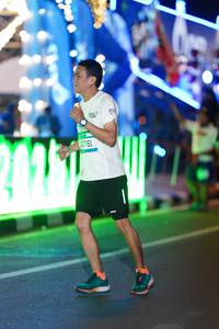 BIB: 40761
                            <button type="button" onclick="openModal(21515416)" class="btn btn-primary btn-sm float-right btn-popup" data-toggle="modal" data-target=".modal-high-quality">
                        <i class="fas fa-shopping-cart"></i> Add to Cart
                    </button>
                                            <button type="button" onclick="isThisMe(21515416, true)" class="btn btn-success btn-sm float-right btn-popup btn-isme hidden" data-toggle="tooltip" data-placement="bottom" title="นี่คือรูปของคุณใช่ไหม คลิกที่นี่เพื่อเอาเข้าอัลบั้ม">
                        <i class="fas fa-plus"></i> Add to album
                    </button>
                    <button type="button" onclick="isThisMe(21515416, false)" class="btn btn-warning btn-sm float-right btn-popup btn-isnotme hidden">
                        <i class="fas fa-ban"></i> Remove from album
                    </button>