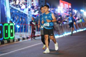 BIB: 438, 42229
                            <button type="button" onclick="openModal(21466731)" class="btn btn-primary btn-sm float-right btn-popup" data-toggle="modal" data-target=".modal-high-quality">
                        <i class="fas fa-shopping-cart"></i> Add to Cart
                    </button>
                                            <button type="button" onclick="isThisMe(21466731, true)" class="btn btn-success btn-sm float-right btn-popup btn-isme hidden" data-toggle="tooltip" data-placement="bottom" title="นี่คือรูปของคุณใช่ไหม คลิกที่นี่เพื่อเอาเข้าอัลบั้ม">
                        <i class="fas fa-plus"></i> Add to album
                    </button>
                    <button type="button" onclick="isThisMe(21466731, false)" class="btn btn-warning btn-sm float-right btn-popup btn-isnotme hidden">
                        <i class="fas fa-ban"></i> Remove from album
                    </button>
