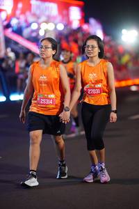 BIB: 25314, 27031
                            <button type="button" onclick="openModal(21596772)" class="btn btn-primary btn-sm float-right btn-popup" data-toggle="modal" data-target=".modal-high-quality">
                        <i class="fas fa-shopping-cart"></i> Add to Cart
                    </button>
                                            <button type="button" onclick="isThisMe(21596772, true)" class="btn btn-success btn-sm float-right btn-popup btn-isme hidden" data-toggle="tooltip" data-placement="bottom" title="นี่คือรูปของคุณใช่ไหม คลิกที่นี่เพื่อเอาเข้าอัลบั้ม">
                        <i class="fas fa-plus"></i> Add to album
                    </button>
                    <button type="button" onclick="isThisMe(21596772, false)" class="btn btn-warning btn-sm float-right btn-popup btn-isnotme hidden">
                        <i class="fas fa-ban"></i> Remove from album
                    </button>