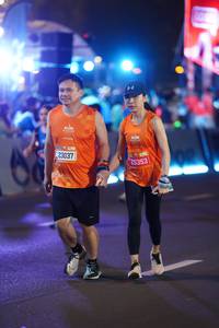 BIB: 23037, 25353, 0000
                            <button type="button" onclick="openModal(21511550)" class="btn btn-primary btn-sm float-right btn-popup" data-toggle="modal" data-target=".modal-high-quality">
                        <i class="fas fa-shopping-cart"></i> Add to Cart
                    </button>
                                            <button type="button" onclick="isThisMe(21511550, true)" class="btn btn-success btn-sm float-right btn-popup btn-isme hidden" data-toggle="tooltip" data-placement="bottom" title="นี่คือรูปของคุณใช่ไหม คลิกที่นี่เพื่อเอาเข้าอัลบั้ม">
                        <i class="fas fa-plus"></i> Add to album
                    </button>
                    <button type="button" onclick="isThisMe(21511550, false)" class="btn btn-warning btn-sm float-right btn-popup btn-isnotme hidden">
                        <i class="fas fa-ban"></i> Remove from album
                    </button>