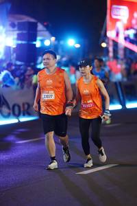 BIB: 23037, 25353
                            <button type="button" onclick="openModal(21511368)" class="btn btn-primary btn-sm float-right btn-popup" data-toggle="modal" data-target=".modal-high-quality">
                        <i class="fas fa-shopping-cart"></i> Add to Cart
                    </button>
                                            <button type="button" onclick="isThisMe(21511368, true)" class="btn btn-success btn-sm float-right btn-popup btn-isme hidden" data-toggle="tooltip" data-placement="bottom" title="นี่คือรูปของคุณใช่ไหม คลิกที่นี่เพื่อเอาเข้าอัลบั้ม">
                        <i class="fas fa-plus"></i> Add to album
                    </button>
                    <button type="button" onclick="isThisMe(21511368, false)" class="btn btn-warning btn-sm float-right btn-popup btn-isnotme hidden">
                        <i class="fas fa-ban"></i> Remove from album
                    </button>