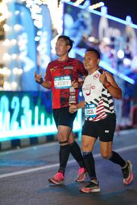 BIB: 023, 43307, 434, 10631
                            <button type="button" onclick="openModal(21506813)" class="btn btn-primary btn-sm float-right btn-popup" data-toggle="modal" data-target=".modal-high-quality">
                        <i class="fas fa-shopping-cart"></i> Add to Cart
                    </button>
                                            <button type="button" onclick="isThisMe(21506813, true)" class="btn btn-success btn-sm float-right btn-popup btn-isme hidden" data-toggle="tooltip" data-placement="bottom" title="นี่คือรูปของคุณใช่ไหม คลิกที่นี่เพื่อเอาเข้าอัลบั้ม">
                        <i class="fas fa-plus"></i> Add to album
                    </button>
                    <button type="button" onclick="isThisMe(21506813, false)" class="btn btn-warning btn-sm float-right btn-popup btn-isnotme hidden">
                        <i class="fas fa-ban"></i> Remove from album
                    </button>