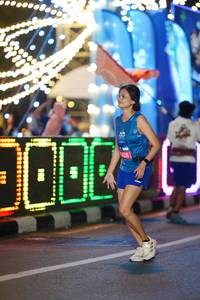 BIB: 8000, 3000
                            <button type="button" onclick="openModal(21517394)" class="btn btn-primary btn-sm float-right btn-popup" data-toggle="modal" data-target=".modal-high-quality">
                        <i class="fas fa-shopping-cart"></i> Add to Cart
                    </button>
                                            <button type="button" onclick="isThisMe(21517394, true)" class="btn btn-success btn-sm float-right btn-popup btn-isme hidden" data-toggle="tooltip" data-placement="bottom" title="นี่คือรูปของคุณใช่ไหม คลิกที่นี่เพื่อเอาเข้าอัลบั้ม">
                        <i class="fas fa-plus"></i> Add to album
                    </button>
                    <button type="button" onclick="isThisMe(21517394, false)" class="btn btn-warning btn-sm float-right btn-popup btn-isnotme hidden">
                        <i class="fas fa-ban"></i> Remove from album
                    </button>