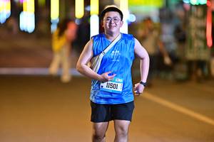 BIB: 11501
                            <button type="button" onclick="openModal(19694012)" class="btn btn-primary btn-sm float-right btn-popup" data-toggle="modal" data-target=".modal-high-quality">
                        <i class="fas fa-shopping-cart"></i> Add to Cart
                    </button>
                                            <button type="button" onclick="isThisMe(19694012, true)" class="btn btn-success btn-sm float-right btn-popup btn-isme hidden" data-toggle="tooltip" data-placement="bottom" title="นี่คือรูปของคุณใช่ไหม คลิกที่นี่เพื่อเอาเข้าอัลบั้ม">
                        <i class="fas fa-plus"></i> Add to album
                    </button>
                    <button type="button" onclick="isThisMe(19694012, false)" class="btn btn-warning btn-sm float-right btn-popup btn-isnotme hidden">
                        <i class="fas fa-ban"></i> Remove from album
                    </button>