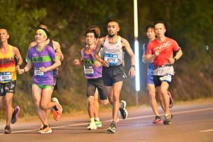 BIB: 41571, 0258, 41772
                            <button type="button" onclick="openModal(20076425)" class="btn btn-primary btn-sm float-right btn-popup" data-toggle="modal" data-target=".modal-high-quality">
                        <i class="fas fa-shopping-cart"></i> Add to Cart
                    </button>
                                            <button type="button" onclick="isThisMe(20076425, true)" class="btn btn-success btn-sm float-right btn-popup btn-isme hidden" data-toggle="tooltip" data-placement="bottom" title="นี่คือรูปของคุณใช่ไหม คลิกที่นี่เพื่อเอาเข้าอัลบั้ม">
                        <i class="fas fa-plus"></i> Add to album
                    </button>
                    <button type="button" onclick="isThisMe(20076425, false)" class="btn btn-warning btn-sm float-right btn-popup btn-isnotme hidden">
                        <i class="fas fa-ban"></i> Remove from album
                    </button>
