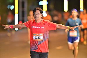 BIB: 72201
                            <button type="button" onclick="openModal(20325671)" class="btn btn-primary btn-sm float-right btn-popup" data-toggle="modal" data-target=".modal-high-quality">
                        <i class="fas fa-shopping-cart"></i> Add to Cart
                    </button>
                                            <button type="button" onclick="isThisMe(20325671, true)" class="btn btn-success btn-sm float-right btn-popup btn-isme hidden" data-toggle="tooltip" data-placement="bottom" title="นี่คือรูปของคุณใช่ไหม คลิกที่นี่เพื่อเอาเข้าอัลบั้ม">
                        <i class="fas fa-plus"></i> Add to album
                    </button>
                    <button type="button" onclick="isThisMe(20325671, false)" class="btn btn-warning btn-sm float-right btn-popup btn-isnotme hidden">
                        <i class="fas fa-ban"></i> Remove from album
                    </button>