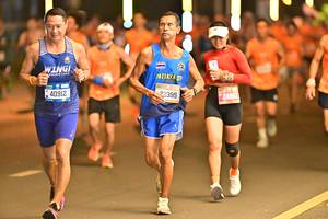 BIB: 40912, 22395, 24862
                            <button type="button" onclick="openModal(20359198)" class="btn btn-primary btn-sm float-right btn-popup" data-toggle="modal" data-target=".modal-high-quality">
                        <i class="fas fa-shopping-cart"></i> Add to Cart
                    </button>
                                            <button type="button" onclick="isThisMe(20359198, true)" class="btn btn-success btn-sm float-right btn-popup btn-isme hidden" data-toggle="tooltip" data-placement="bottom" title="นี่คือรูปของคุณใช่ไหม คลิกที่นี่เพื่อเอาเข้าอัลบั้ม">
                        <i class="fas fa-plus"></i> Add to album
                    </button>
                    <button type="button" onclick="isThisMe(20359198, false)" class="btn btn-warning btn-sm float-right btn-popup btn-isnotme hidden">
                        <i class="fas fa-ban"></i> Remove from album
                    </button>