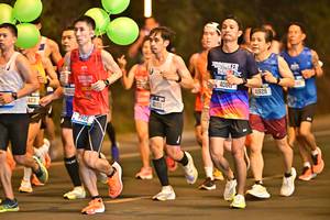 BIB: 423, 11212, 40511, 406, 41826
                            <button type="button" onclick="openModal(20376783)" class="btn btn-primary btn-sm float-right btn-popup" data-toggle="modal" data-target=".modal-high-quality">
                        <i class="fas fa-shopping-cart"></i> Add to Cart
                    </button>
                                            <button type="button" onclick="isThisMe(20376783, true)" class="btn btn-success btn-sm float-right btn-popup btn-isme hidden" data-toggle="tooltip" data-placement="bottom" title="นี่คือรูปของคุณใช่ไหม คลิกที่นี่เพื่อเอาเข้าอัลบั้ม">
                        <i class="fas fa-plus"></i> Add to album
                    </button>
                    <button type="button" onclick="isThisMe(20376783, false)" class="btn btn-warning btn-sm float-right btn-popup btn-isnotme hidden">
                        <i class="fas fa-ban"></i> Remove from album
                    </button>
